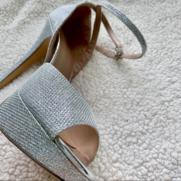 Diamond studded platform heels - Picture 2 of 6